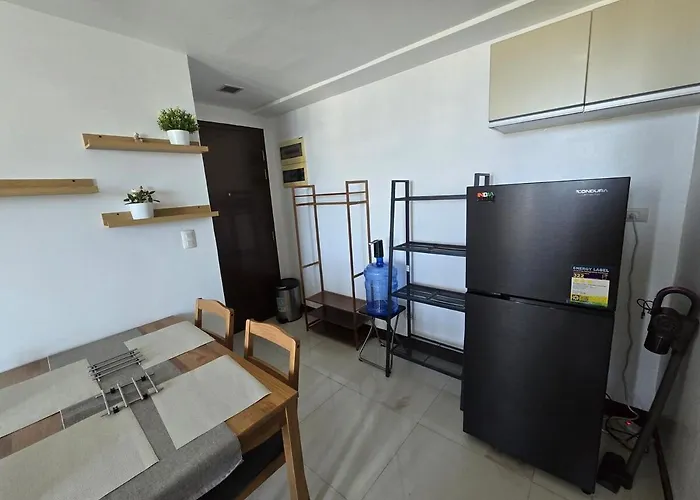 Cozy Corner In Mckinley Walk To Venice Mall Apartamento